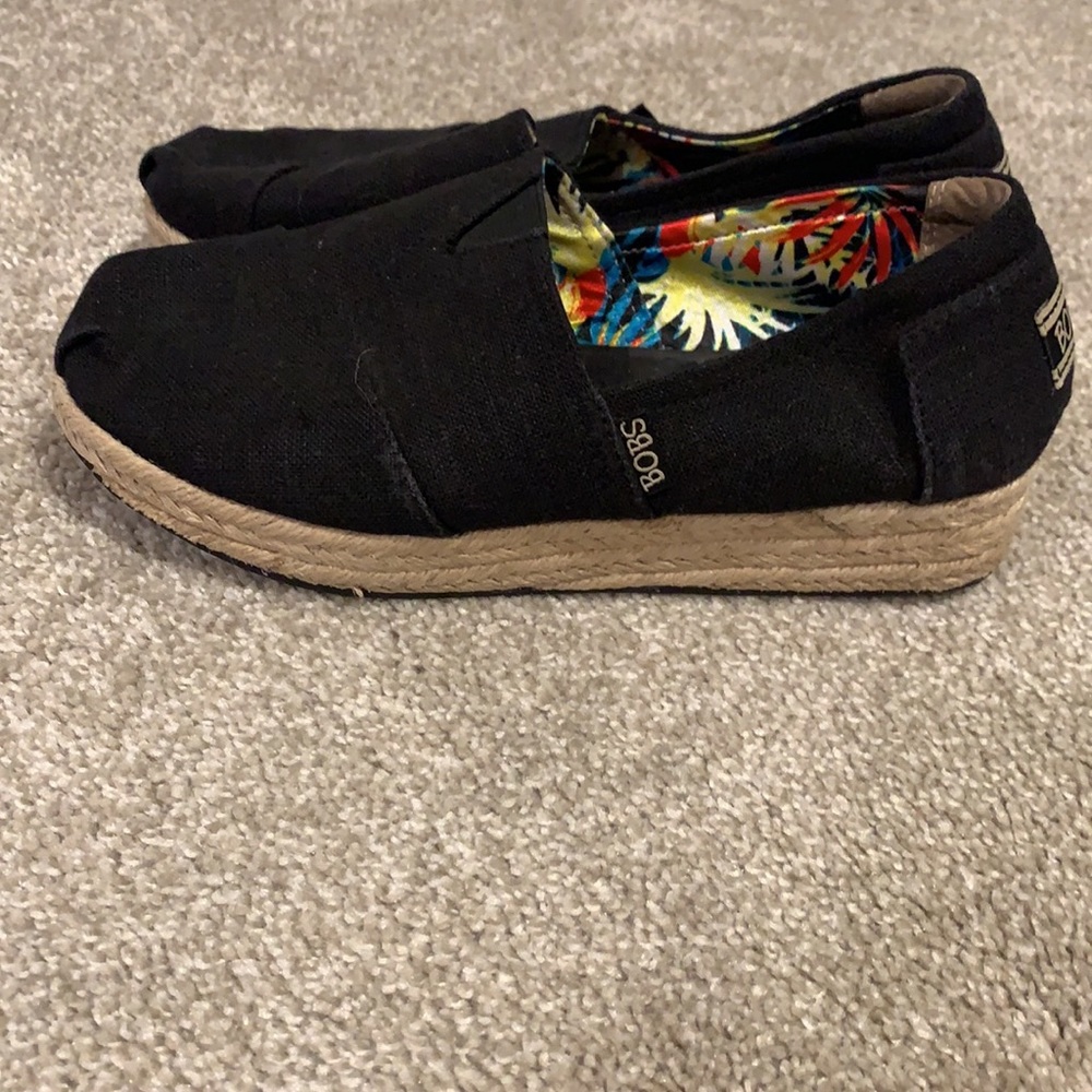 Bobs Memory Foam Espadrilles- Size 7 - image 4